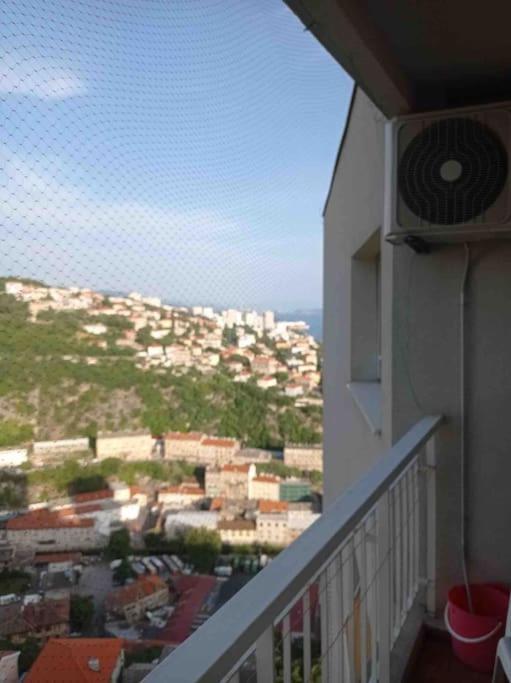 Bright&Charming Studio Apartment Rijeka Exterior foto